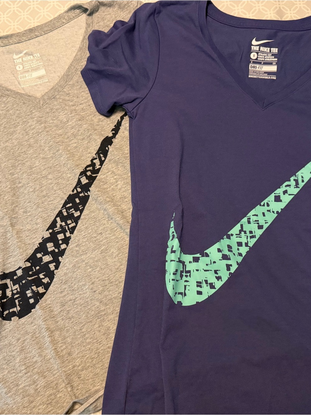 Nike Women’s Dri-FIT V-Neck Tees